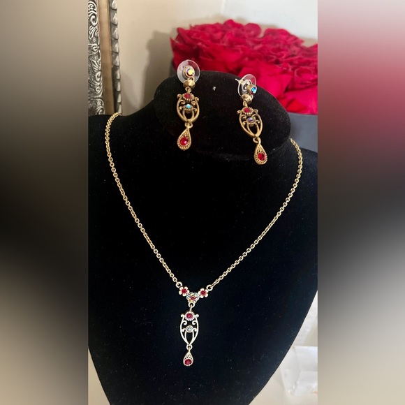 Vintage Necklace and earring set - Picture 4 of 6